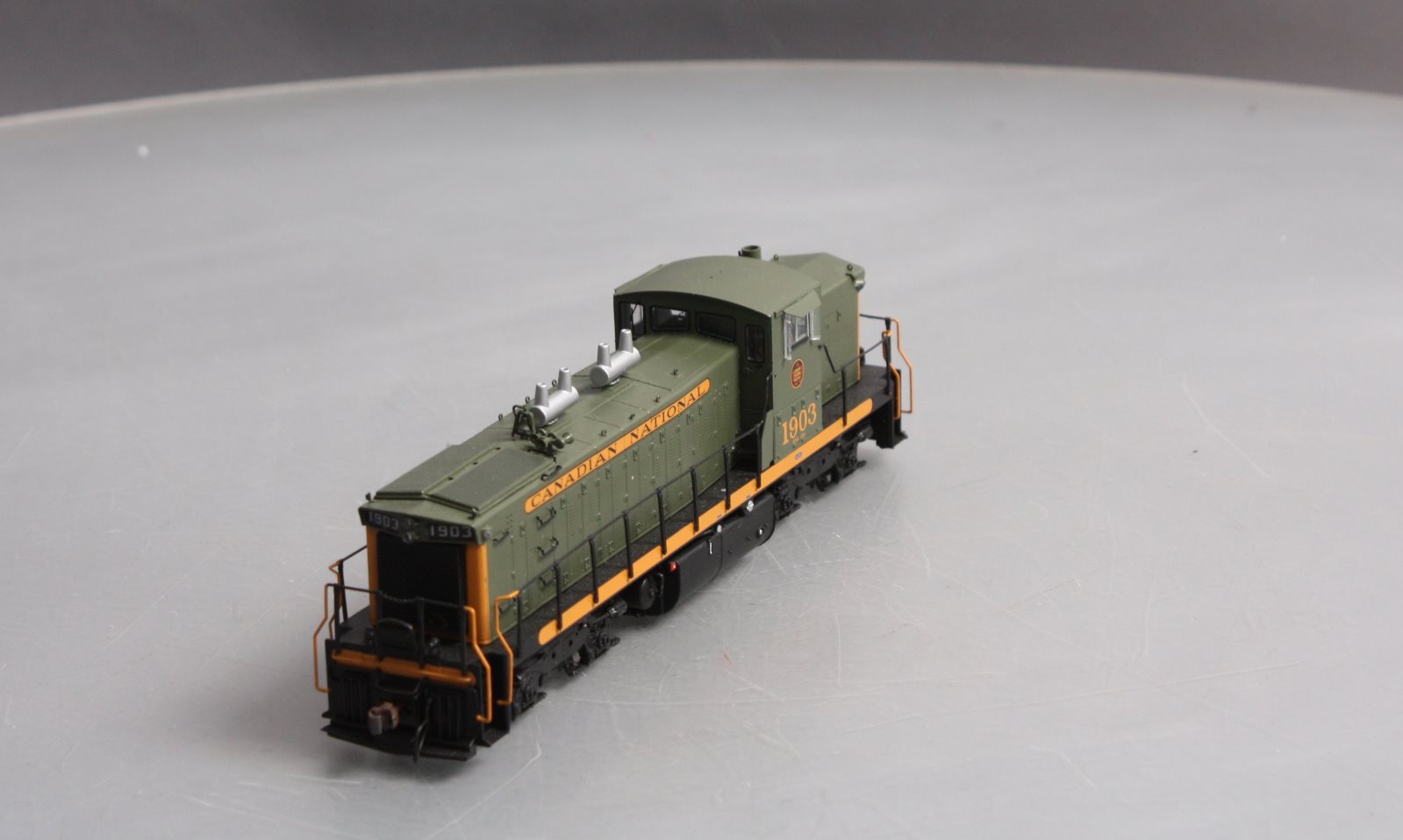 Rapido Trains 10507 HO Canadian National GMD-1 4-Axle Version #1903