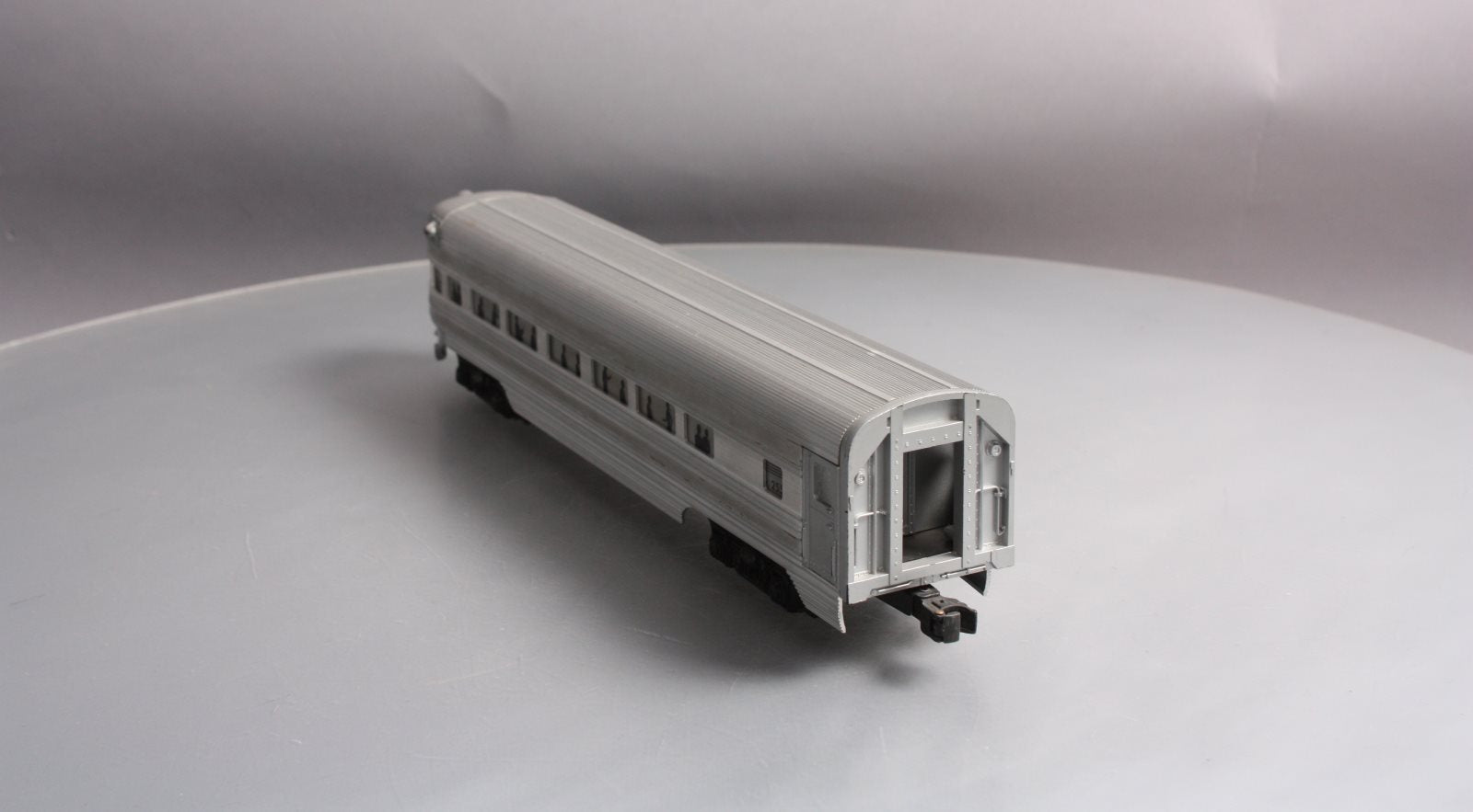 Lionel 2551 Vintage O Canadian Pacific Banff Park Aluminum Observation Car