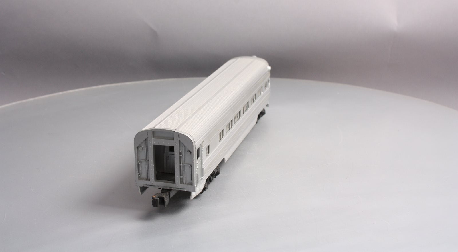 Lionel 2551 Vintage O Canadian Pacific Banff Park Aluminum Observation Car