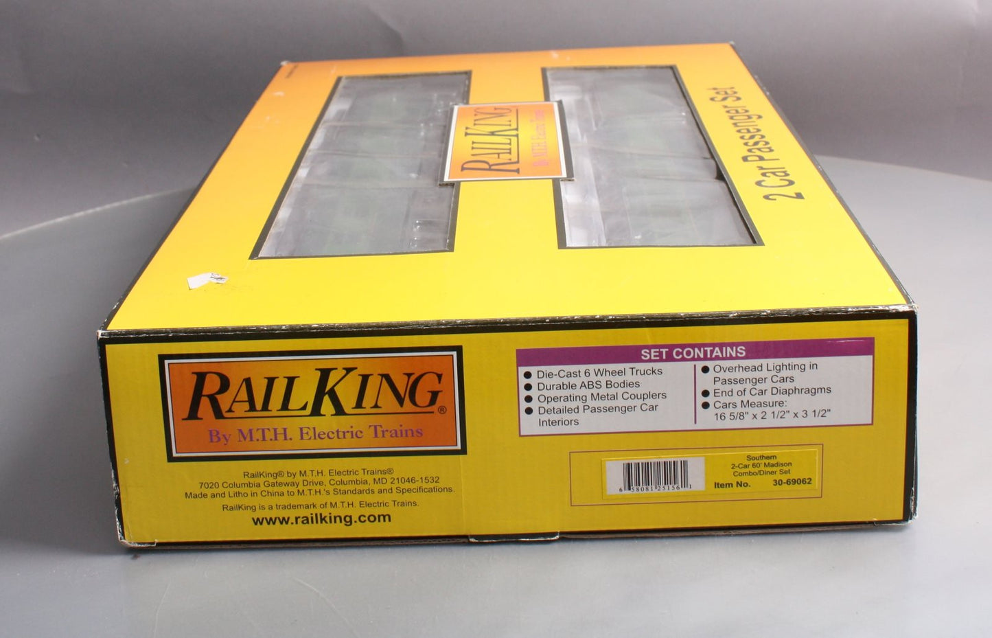 MTH 30-69062 O Southern RailKing 60’ Madison Combo/Diner Set (Set of 2)