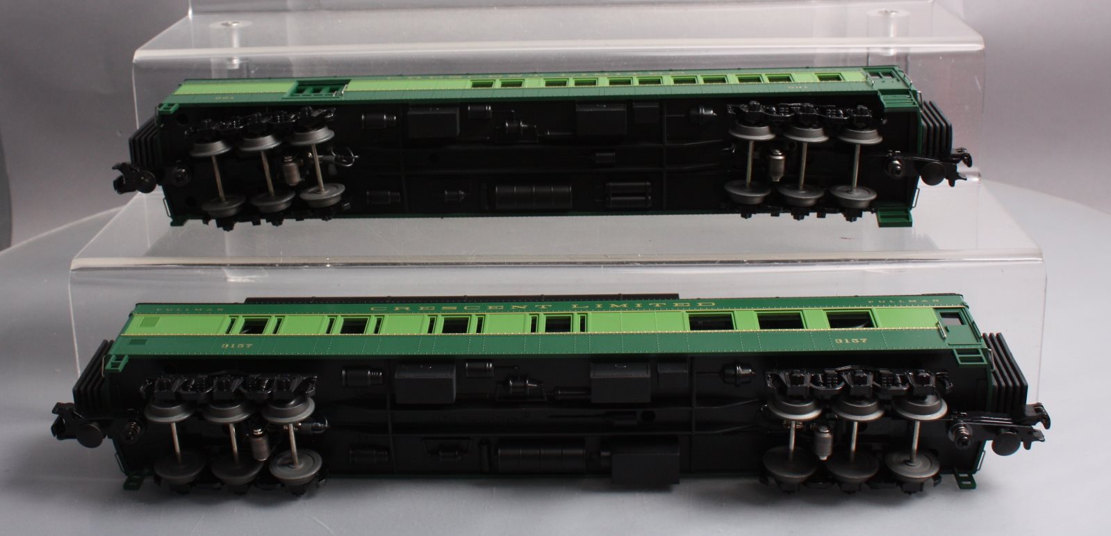 MTH 30-69062 O Southern RailKing 60’ Madison Combo/Diner Set (Set of 2)
