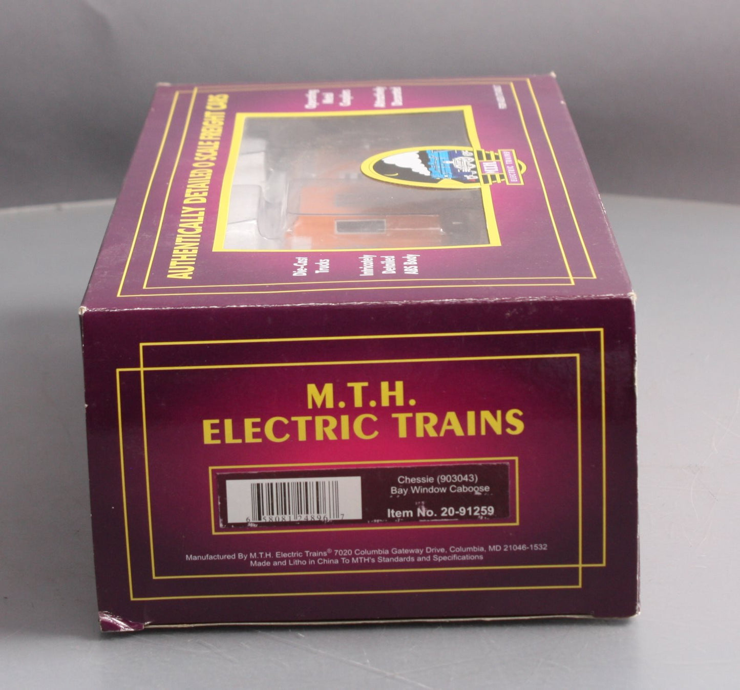 MTH 20-91259 O Gauge Chessie Bay Window Caboose #903043