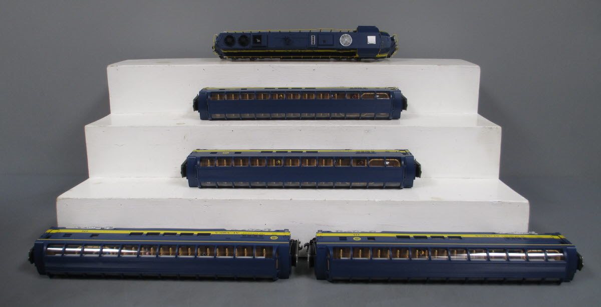 MTH 20-20452-1 Alaska SD70Mac O Gauge Passenger Train Set w/PS3