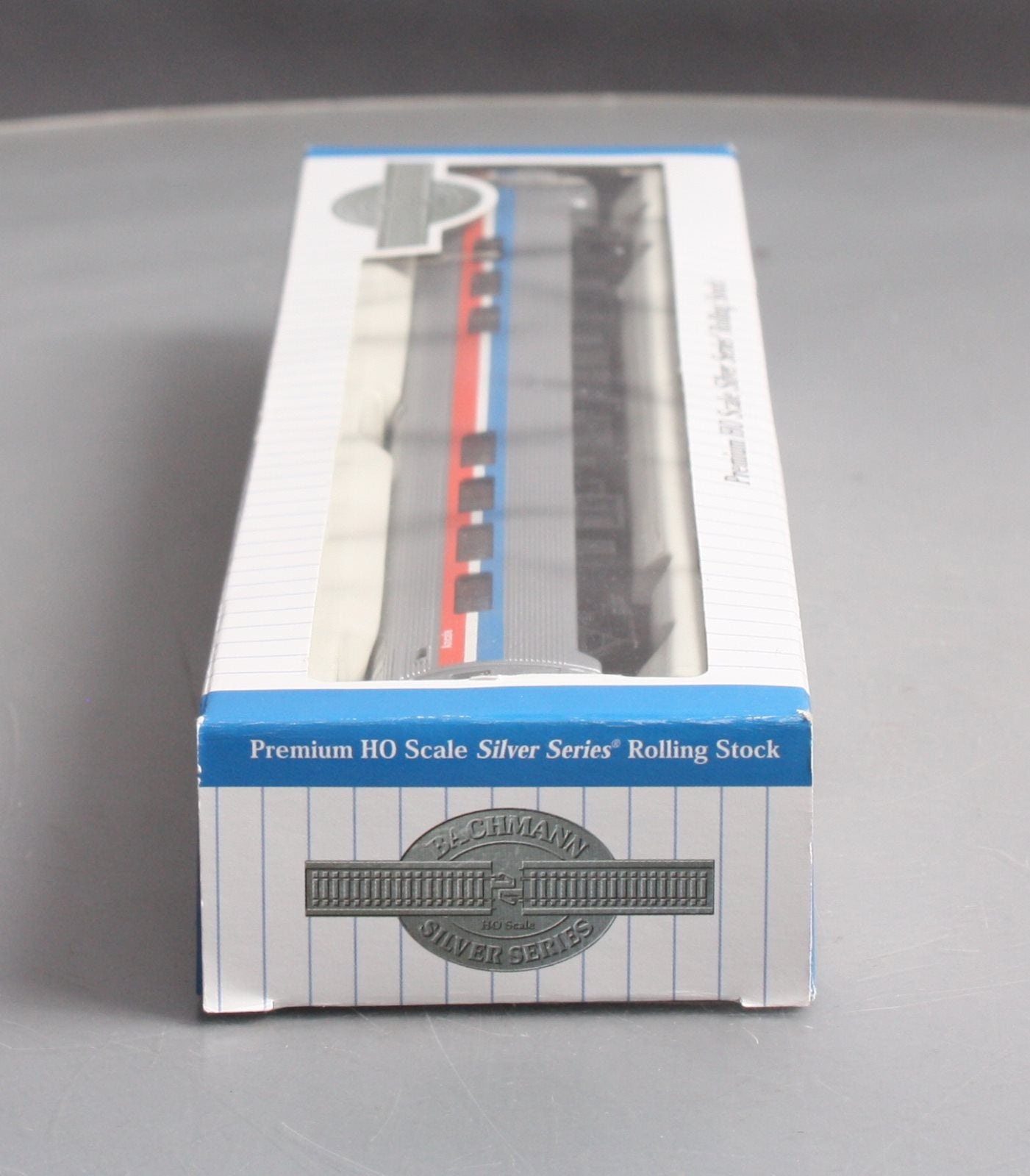 Bachmann 13110 HO Amtrak Amfleet Phase II 85' Coach