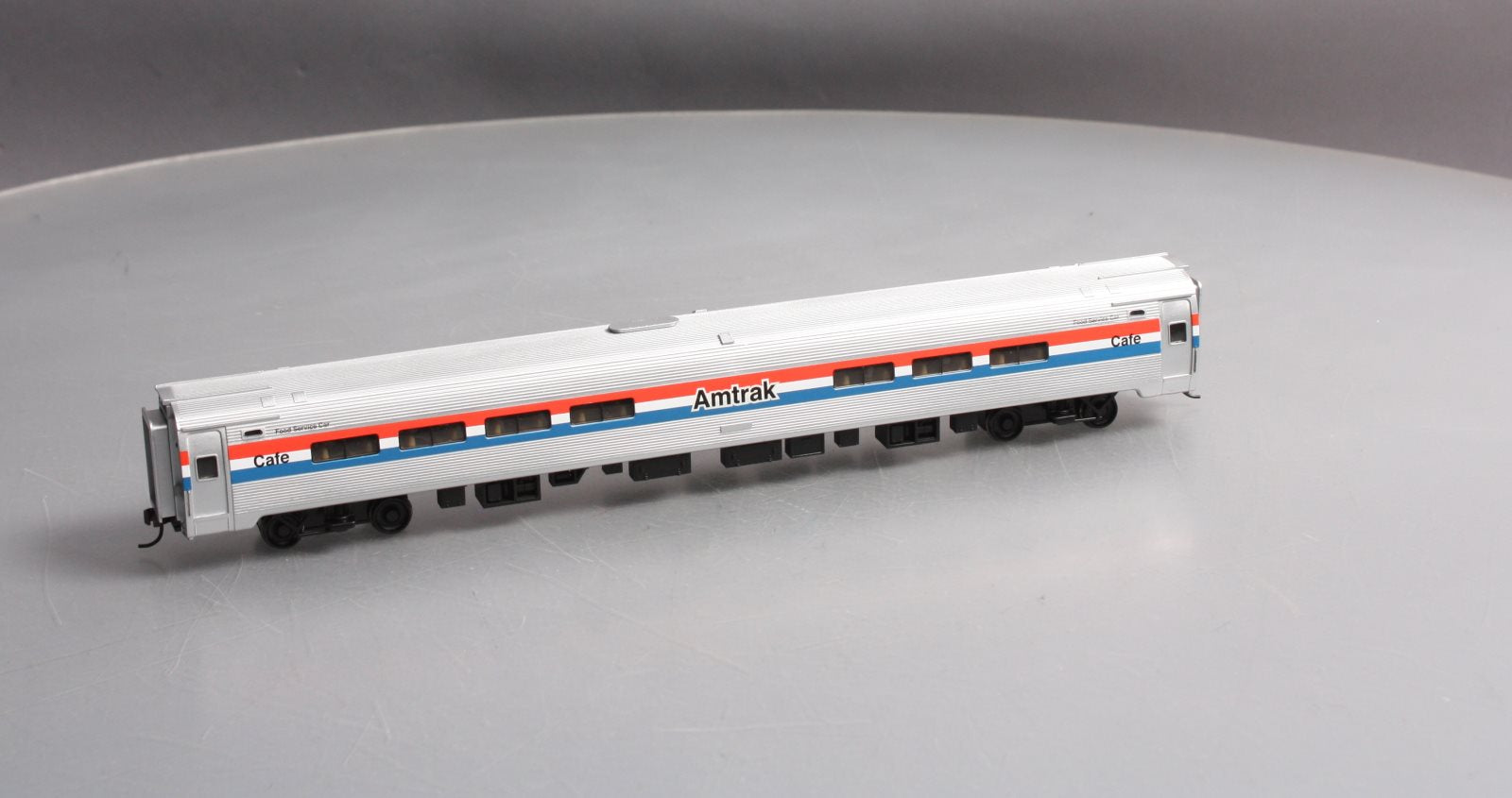Bachmann 13111 HO Amtrak Amfleet 85' Amcafe Diner Phase III – Trainz