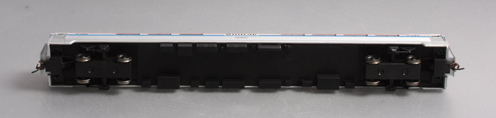 Bachmann 13111 HO Amtrak Amfleet 85' Amcafe Diner Phase III