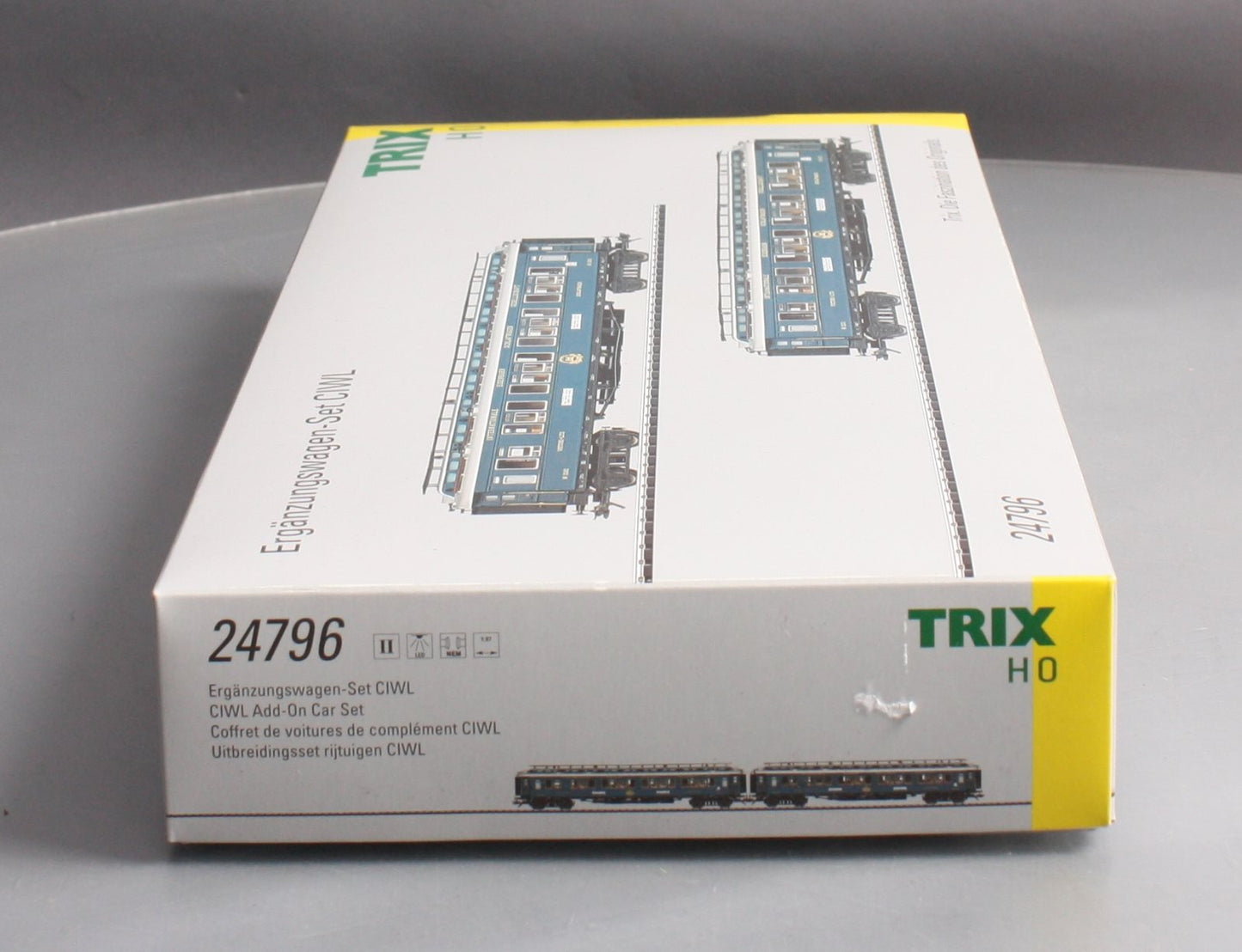 Trix 24796 HO Compagnie Internationale Wagons-Lits Orient Express Car Set (2)
