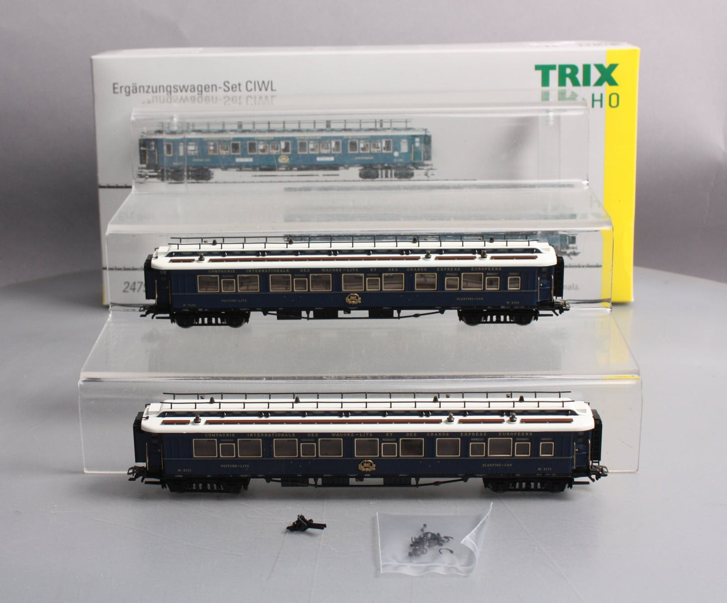 Trix 24796 HO Compagnie Internationale Wagons-Lits Orient Express Car Set (2)
