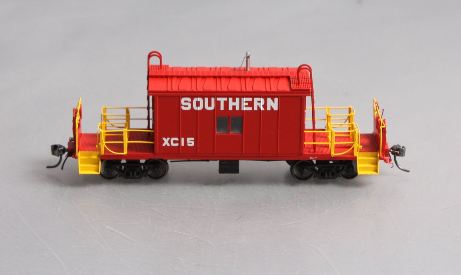 Bluford Shops 35061 Bluford Shops  Steel Transfer Caboose w/Short Roof