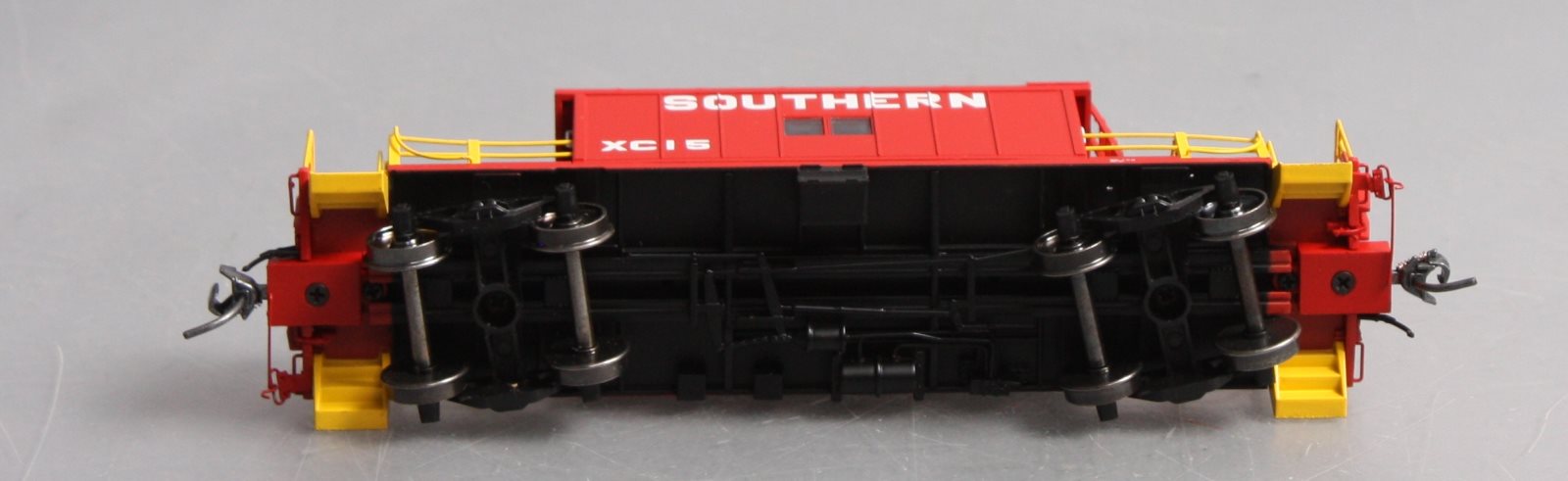 Bluford Shops 35061 Bluford Shops  Steel Transfer Caboose w/Short Roof