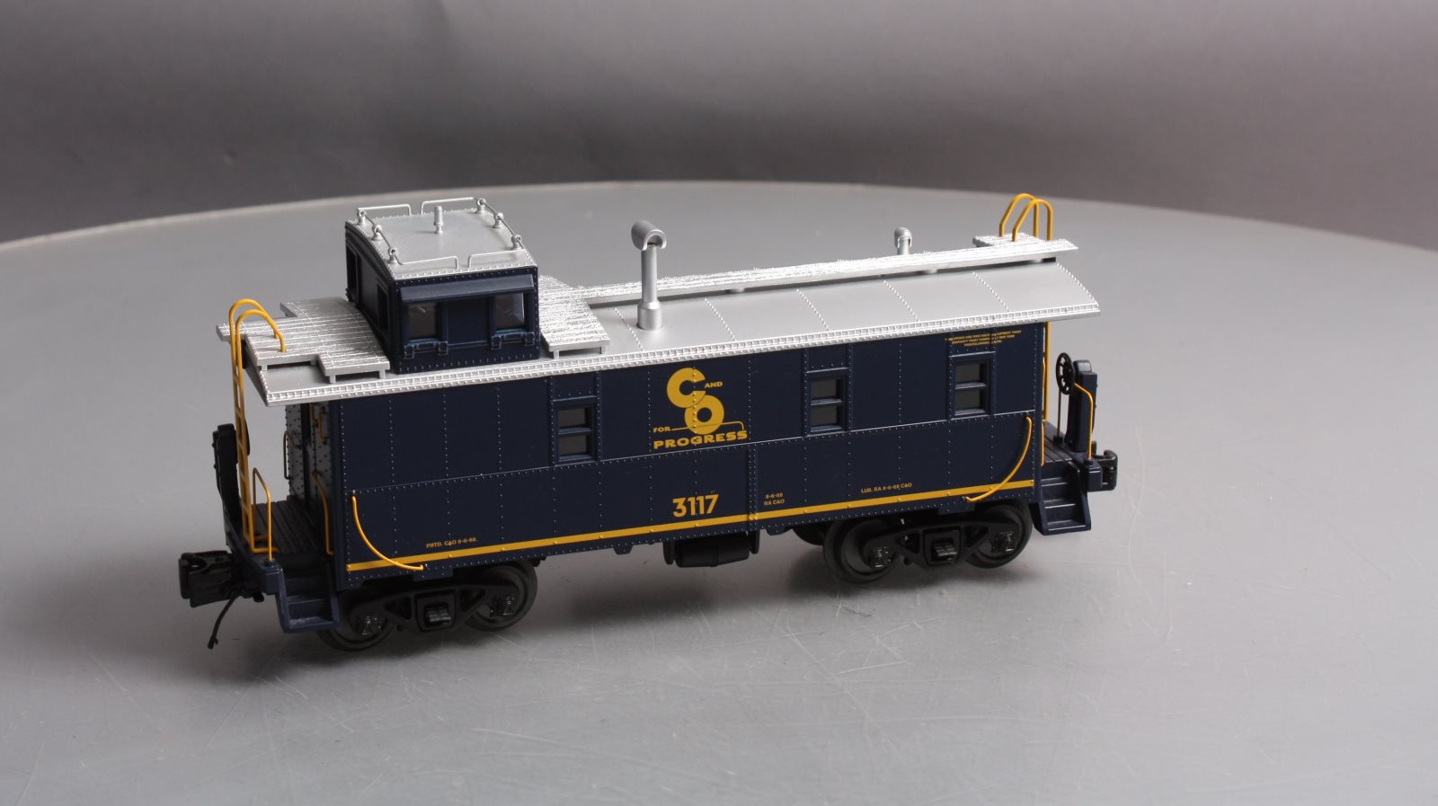 MTH 30-77293 O Chesapeake & Ohio Offset Steel Caboose Car #3117