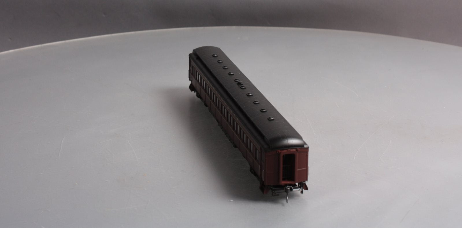 Broadway Limited 4362 HO Pennsylvania Railroad P70R with Ice AC Coach #3440