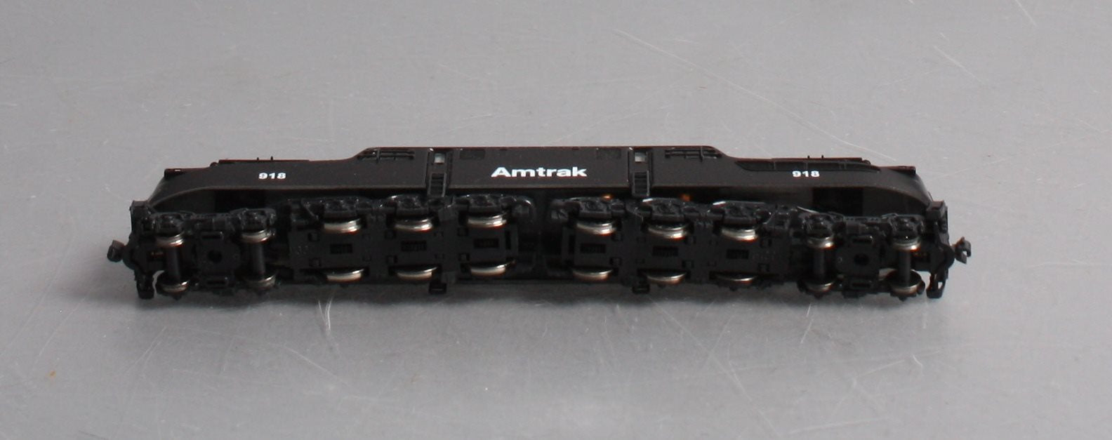 Kato 137-2022 N Scale Amtrak Electric Locomotive #918