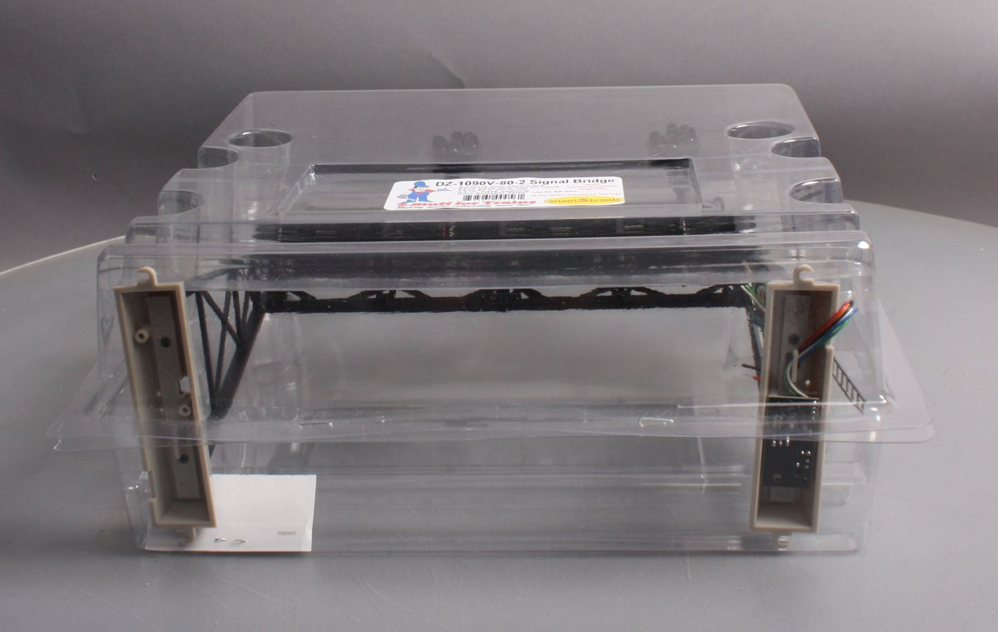 Z-Stuff DZ-1090-80-2 O Scale Signal Bridge with Color Position - 2 Tracks