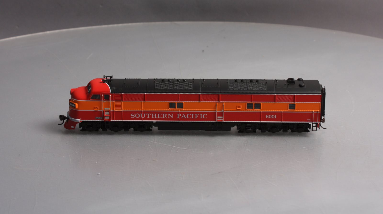 Broadway Limited 2378 HO Southern Pacific EMD E7A Paragon2™ #6001