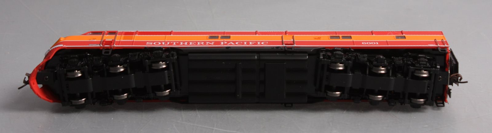 Broadway Limited 2378 HO Southern Pacific EMD E7A Paragon2™ #6001