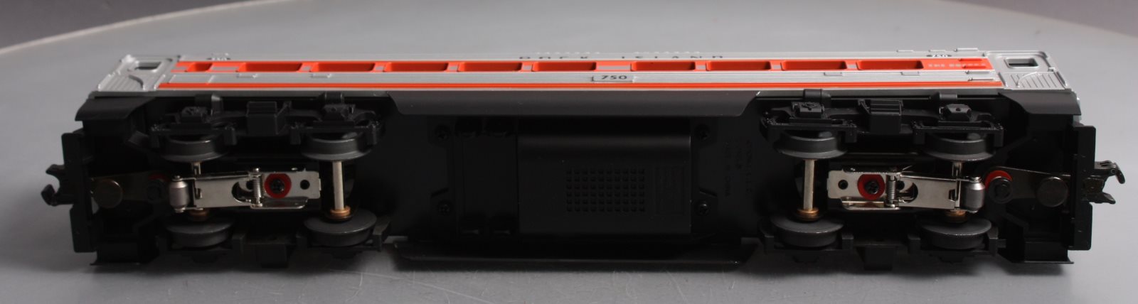 Lionel 6-35498 O Gauge Rock Island Non-Powered RDC Coach #750