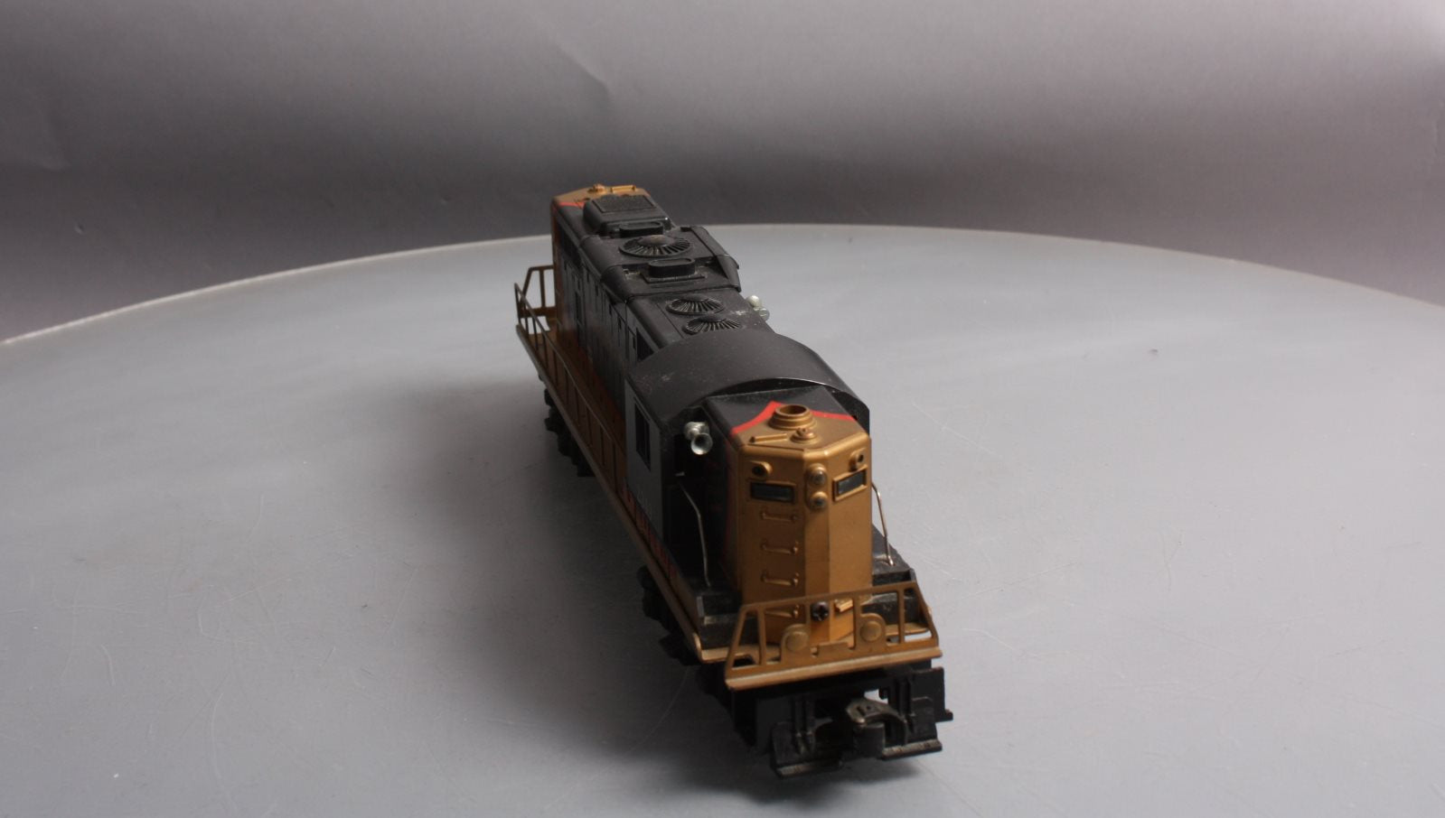 Lionel 2349 Vintage O Northern Pacific GP-9 Diesel Locomotive – Trainz