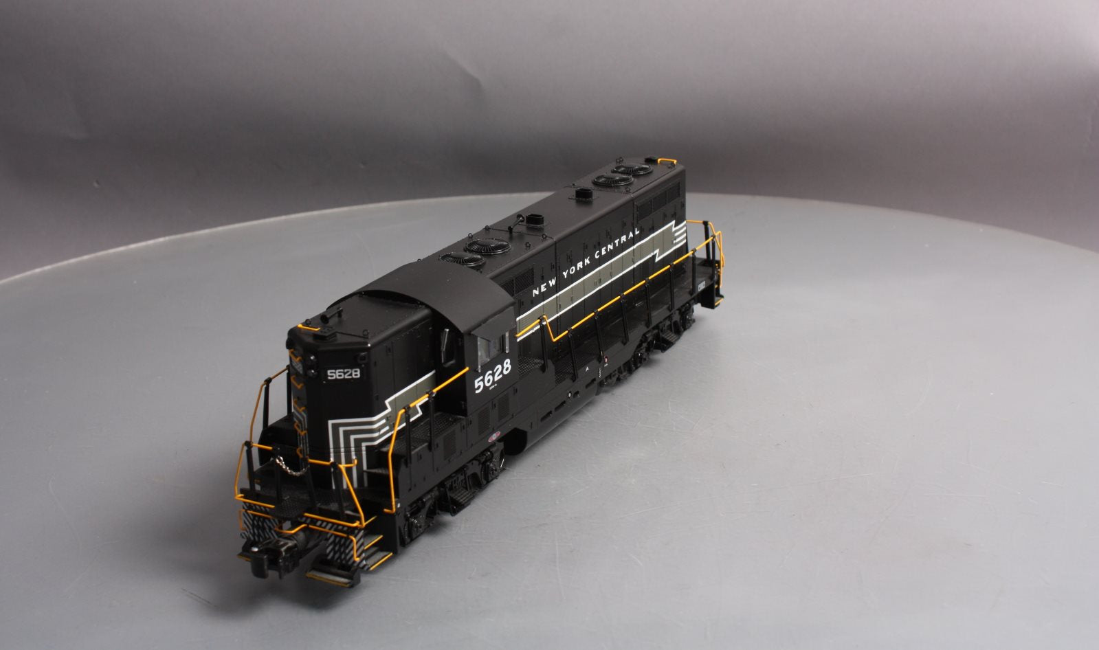 Lionel 6-28561 O New York Central GP-7 Diesel Locomotive w