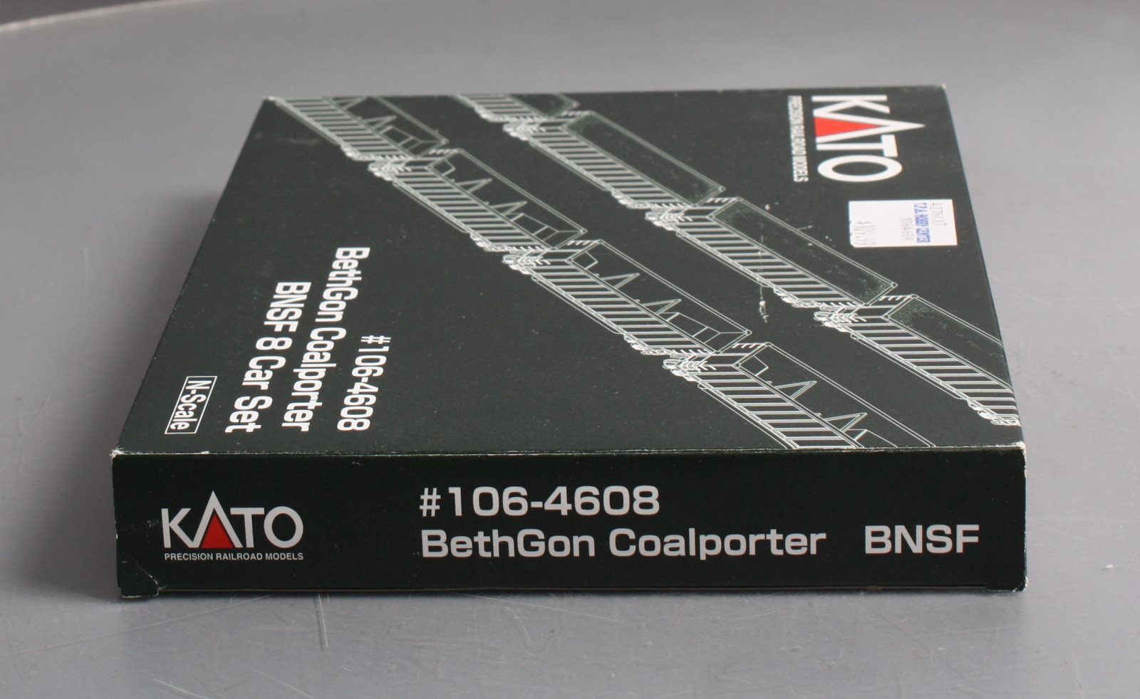 Kato 106-4608 N Scale BNSF BethGon Coalporter 8-Car Set – Trainz