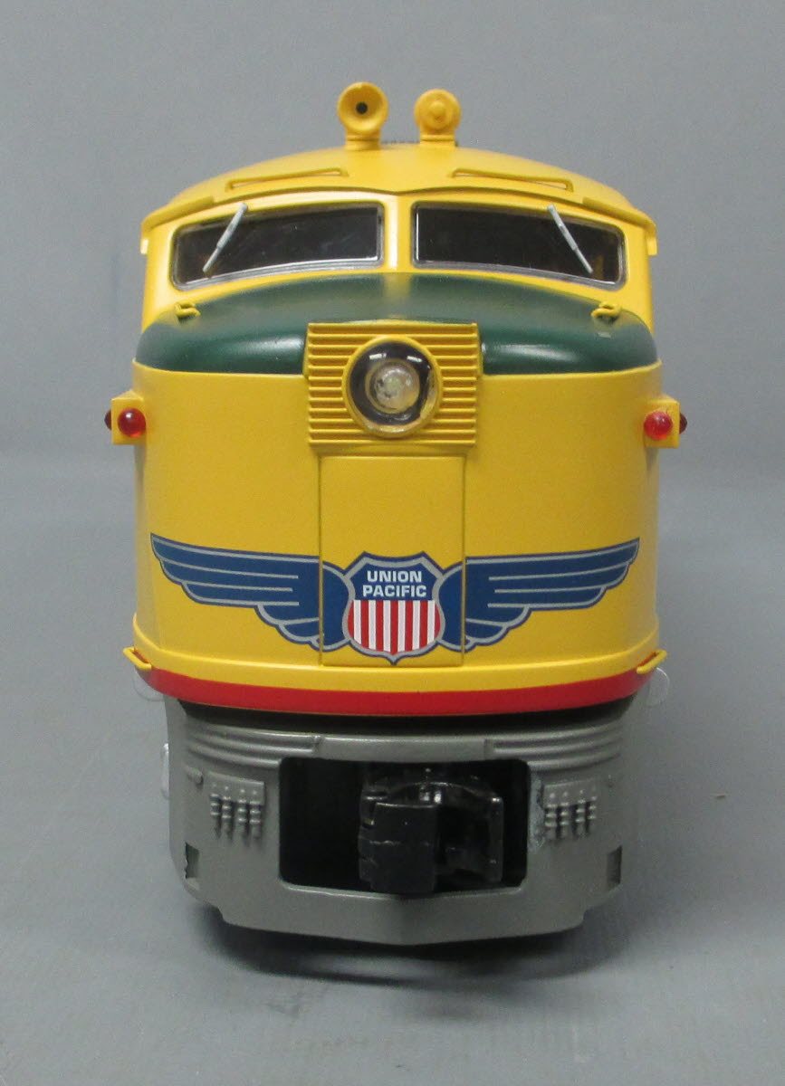 Williams 23201 O Union Pacific ALCO FA1 Powered & Dummy Diesel Loco #1501/#1525B