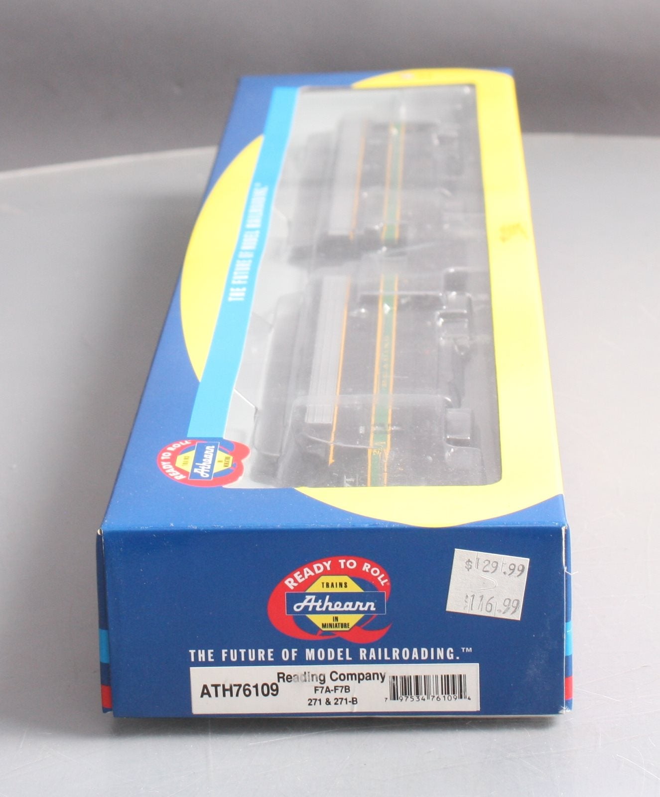 Athearn 76109 HO Scale Reading F7A/B Diesel Locomotive Set #271/#271B