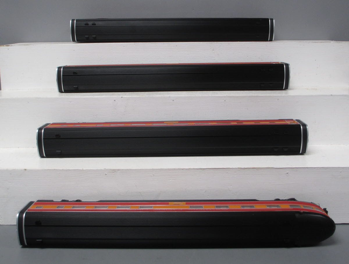 Lionel 6-83102 O Southern Pacific Daylight 21'' Passenger Set (4)