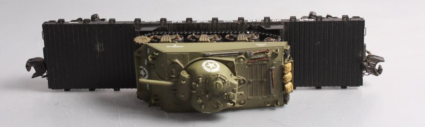 MTH 20-98740 O C&O 50T Wood Flatcar with Sherman Tank