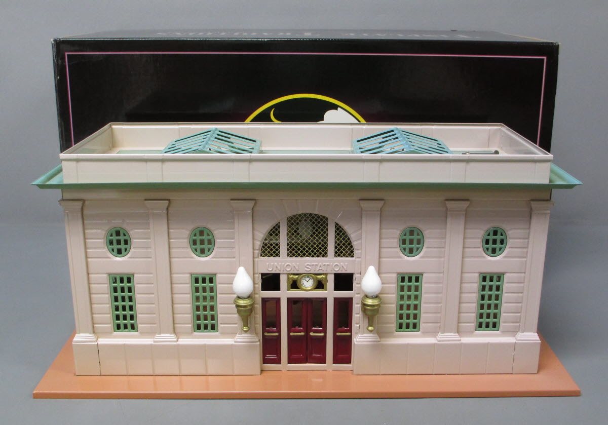 MTH 10-4056 Standard Gauge #116 Passenger Station (Cream/Green)