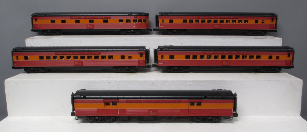 MTH 20-65239 O Southern Pacific 70' Streamlined Passenger Car Set