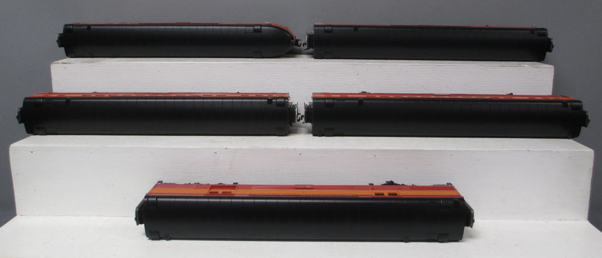 MTH 20-65239 O Southern Pacific 70' Streamlined Passenger Car Set