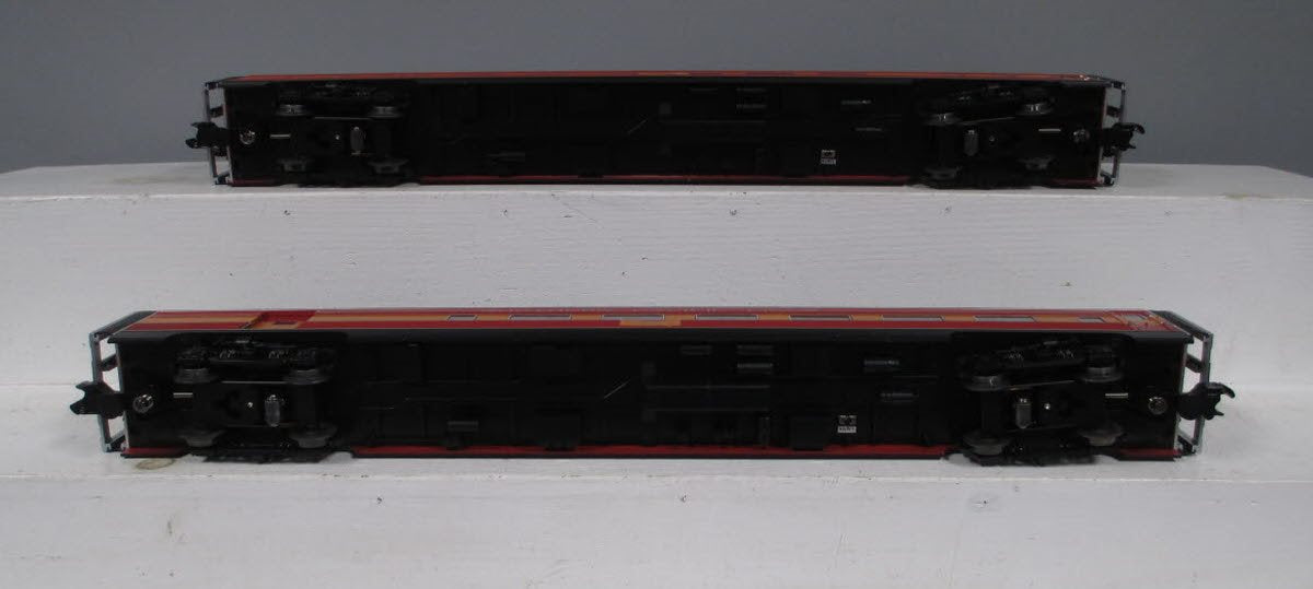 Lionel 6-83107 O Southern Pacific Daylight 21" Passenger Cars (Set of 2)