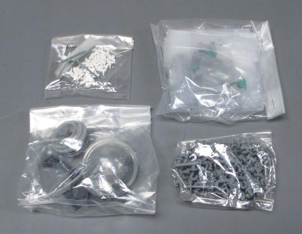 Plastruct 1008 HO 16-1/2" x 23-1/2" x 7-1/2" Petro/Chemical Refinery Kit