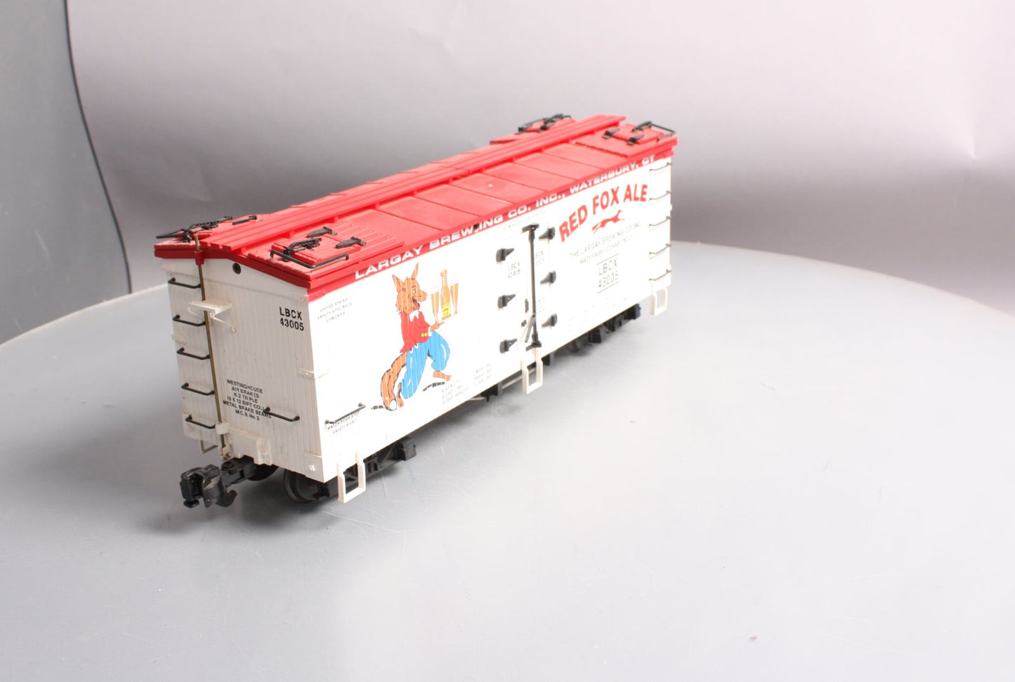 USA Trains R16369 G Largay Brewing Co. Red Fox Ale Wood Ice Reefer Car #43005