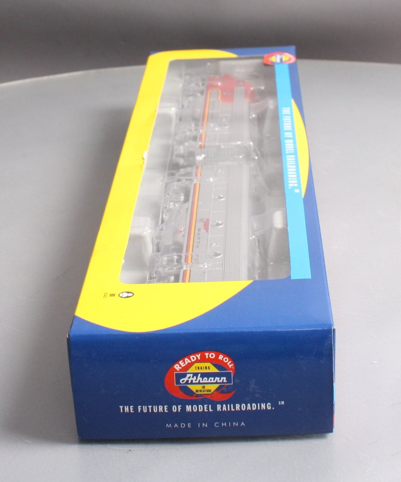 Athearn 80218 HO ATSF F7A - F7B Diesel Locomotive #41L, #41A