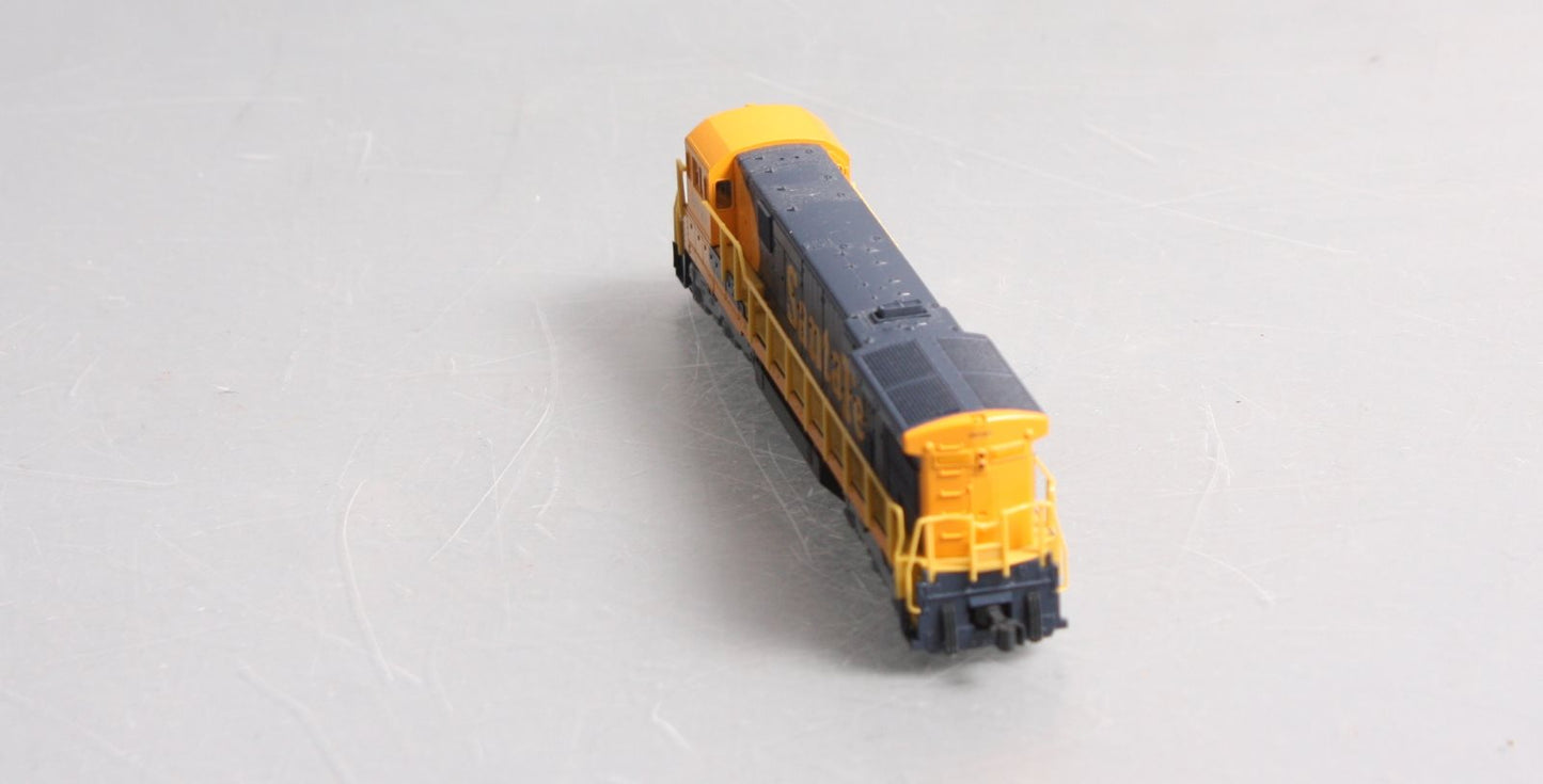 Kato 176-0943 N Scale Santa Fe Diesel Locomotive # 8040