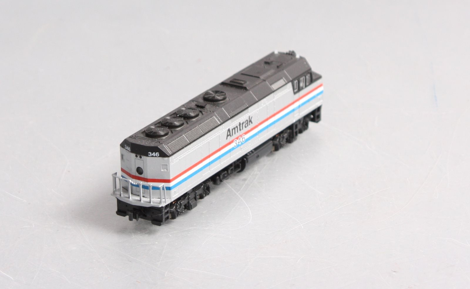 Kato 176-6104 Kato 176-610 N Scale Amtrak/Phase III Diesel Locomotive #346