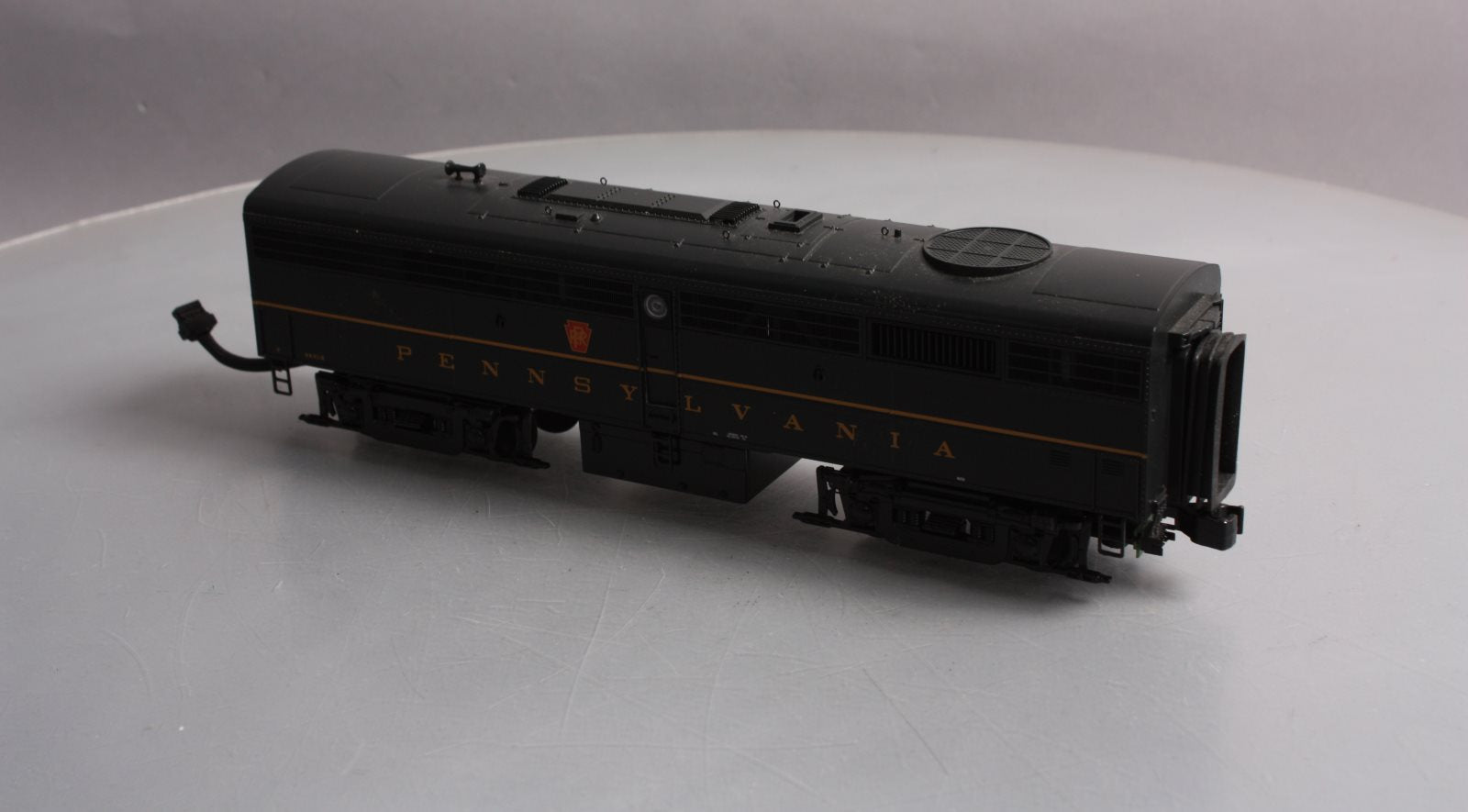 MTH 20-20059-3 Pennsylvania FA-2 B-Unit Non-Powered Diesel Engine #9631B