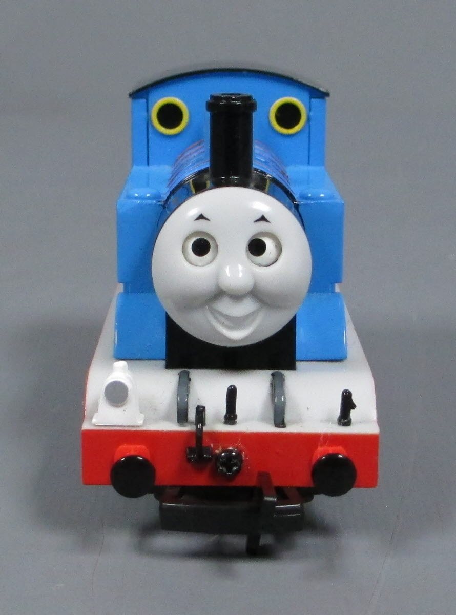 Bachmann 00644 HO Deluxe Thomas & Friends w/ Annie & Clarabel Electric Train Set