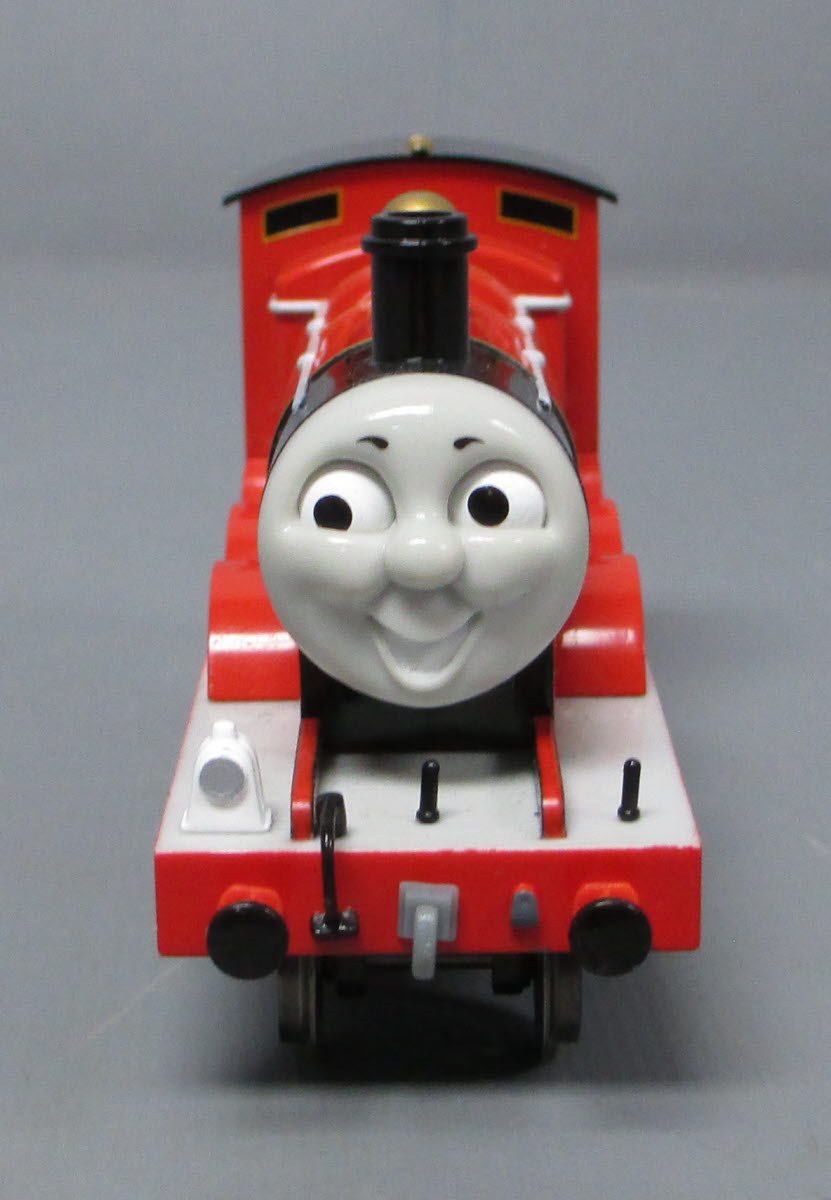 Bachmann Trains HO Scale Thomas & Friends James The Red Engine w