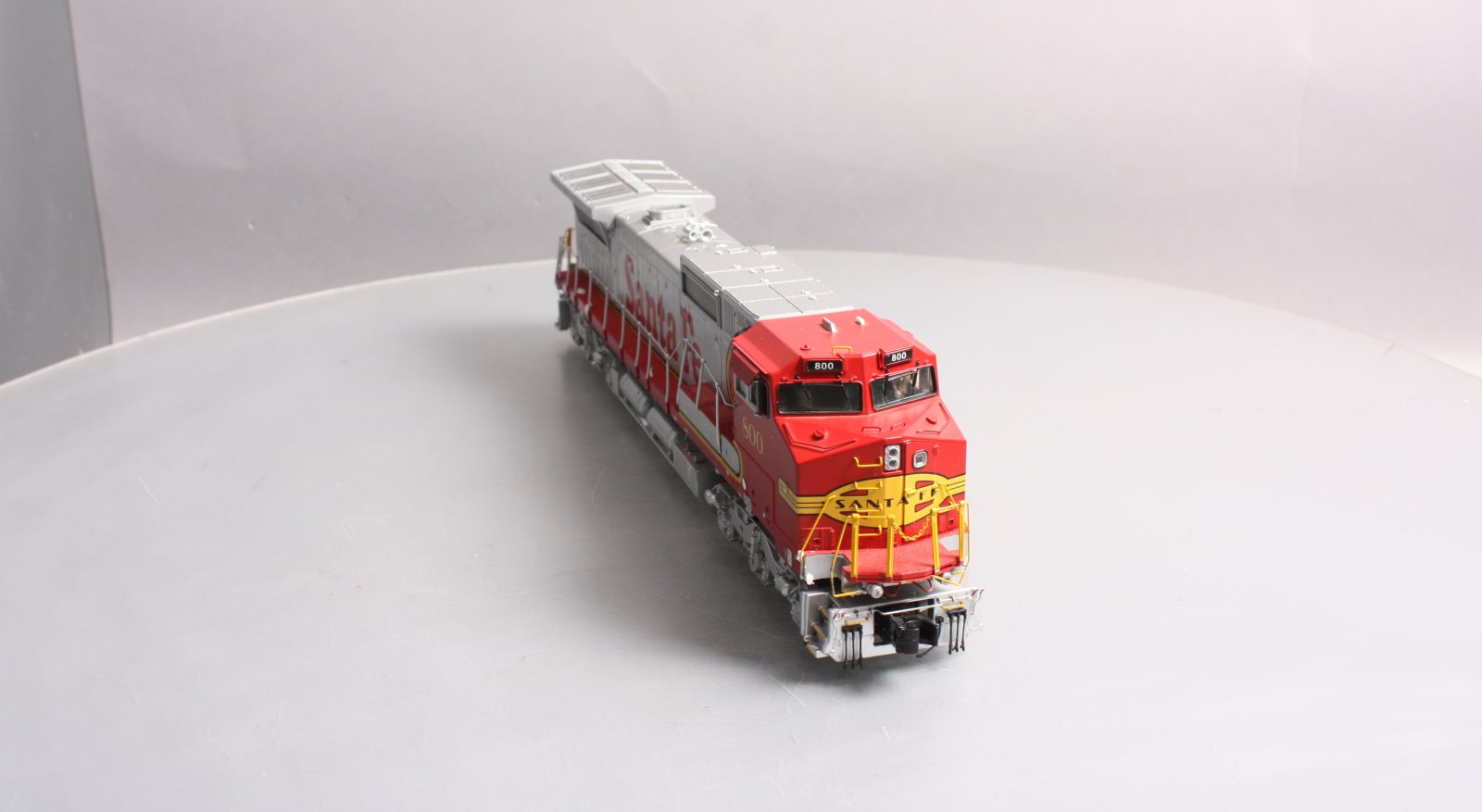MTH 20-2945-1 Santa Fe Dash-8-40CW Diesel Engine w/ Proto-Sound 2.0 #800