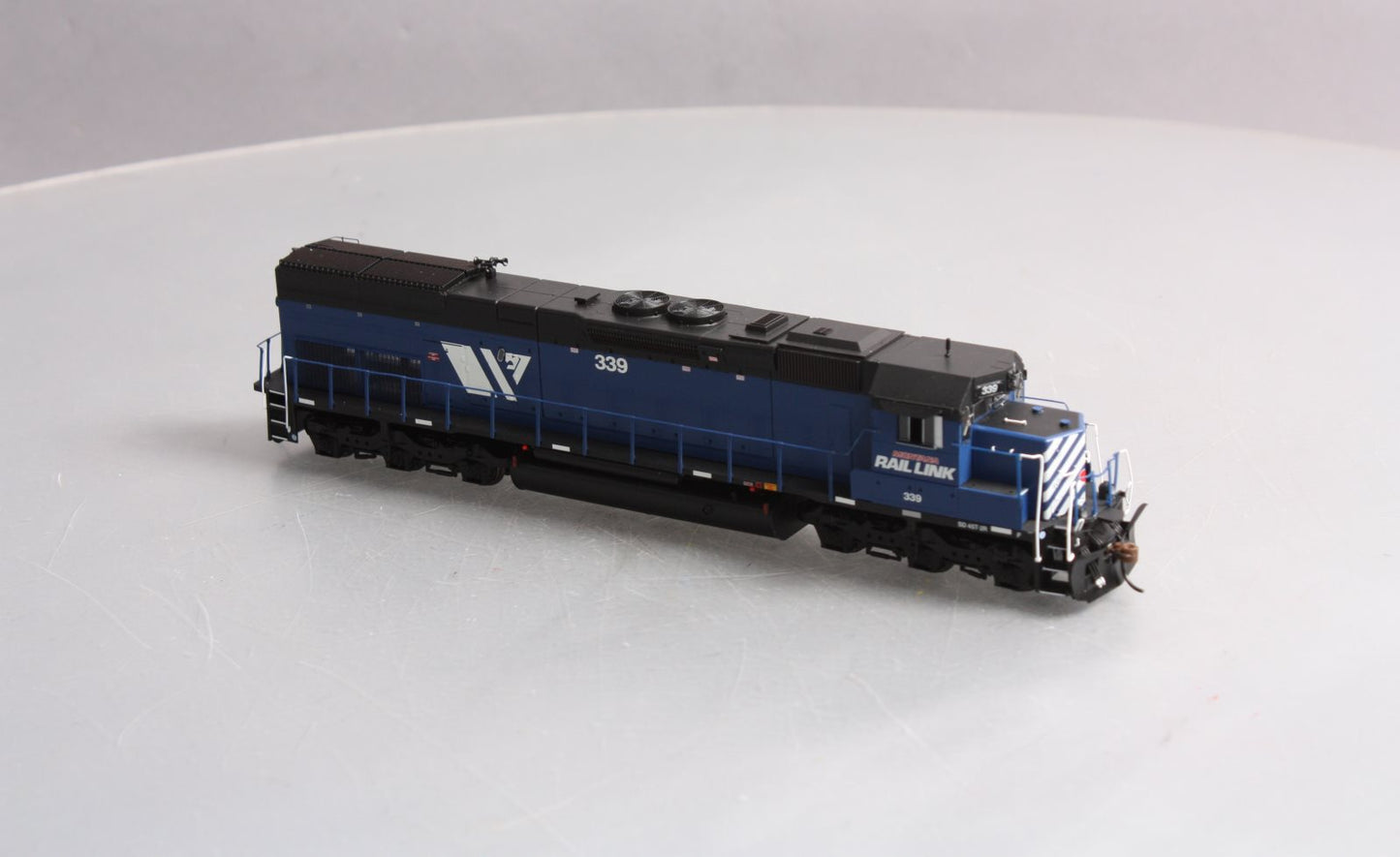 Athearn 86838 HO Montana Rail Link SD45T-2 Diesel Loco w/DCC & Sound #339 - RTR