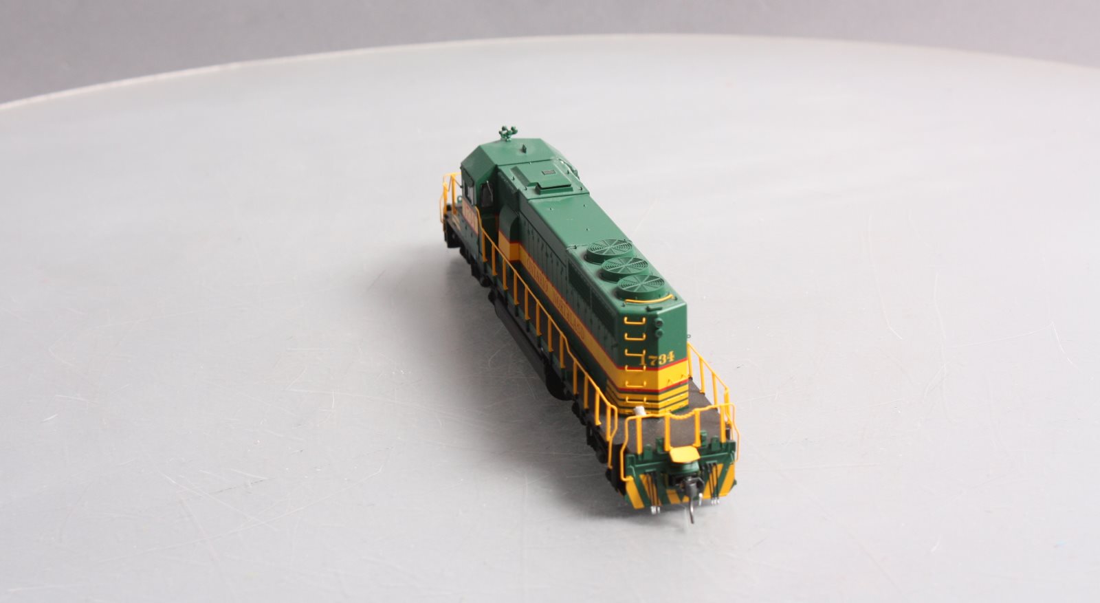Bowser 24117 HO ONT GMD SD40-2 Diesel Locomotive with DCC & Sound #1734