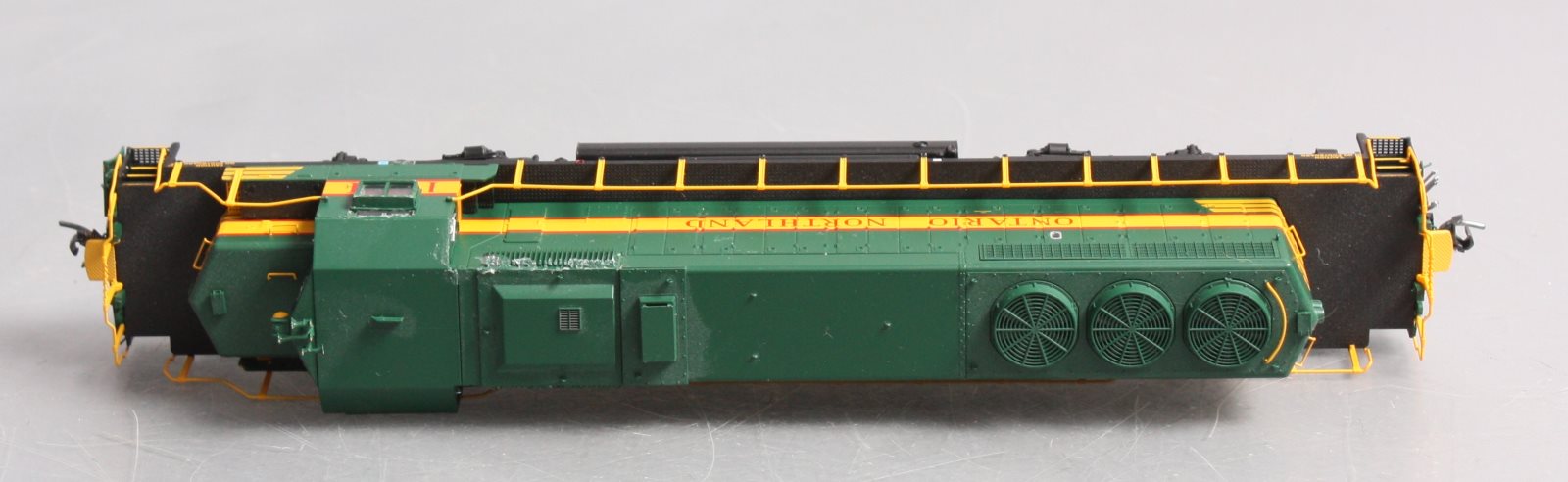 Bowser 24117 HO ONT GMD SD40-2 Diesel Locomotive with DCC & Sound #1734