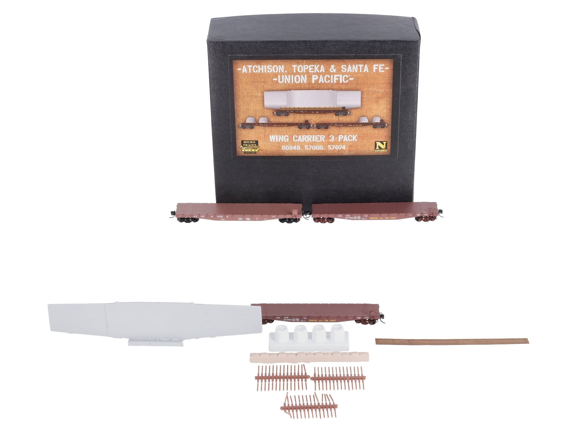 Micro-Trains 99302182 N ATSF/UP Wing Carrier Flat Car (Set of 3)
