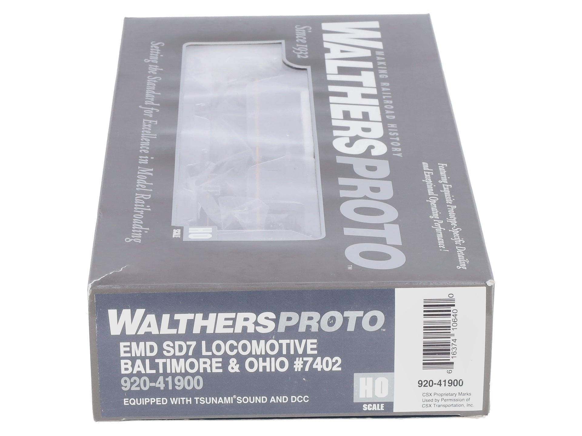 Walthers 920-41900 HO Baltimore & Ohio EMD SD7 Diesel Loco #7402 w/Sound & DCC