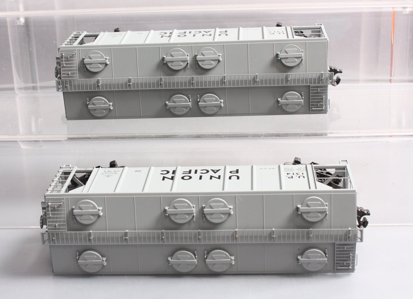 Lionel 6-21904 Union Pacific PS-2 Hopper Cars (Set of 2)