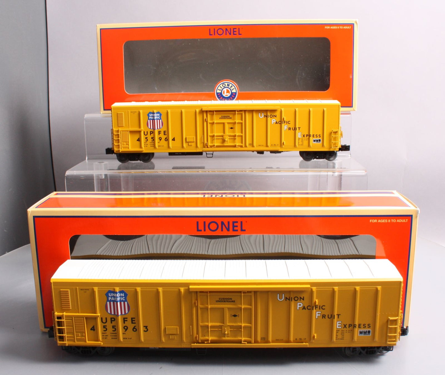 Lionel 6-11654 O Gauge Union Pacific FE Mechanical Reefer Cars (Set of 2)