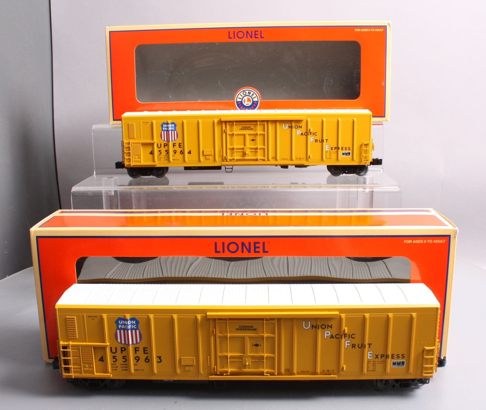 Lionel 6-11654 O Gauge Union Pacific FE Mechanical Reefer Cars (Set of 2)