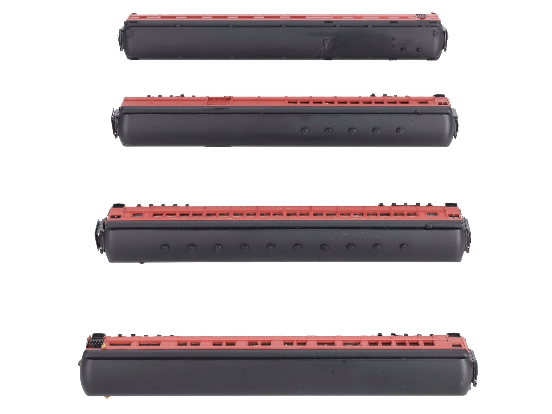 Bachmann AA89410 HO Norfolk & Western Heavyweight Passenger Cars (Set of 4)